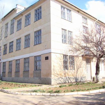 Входная группа Школа №35 им. Г.А. Абызова - Севастополь. 